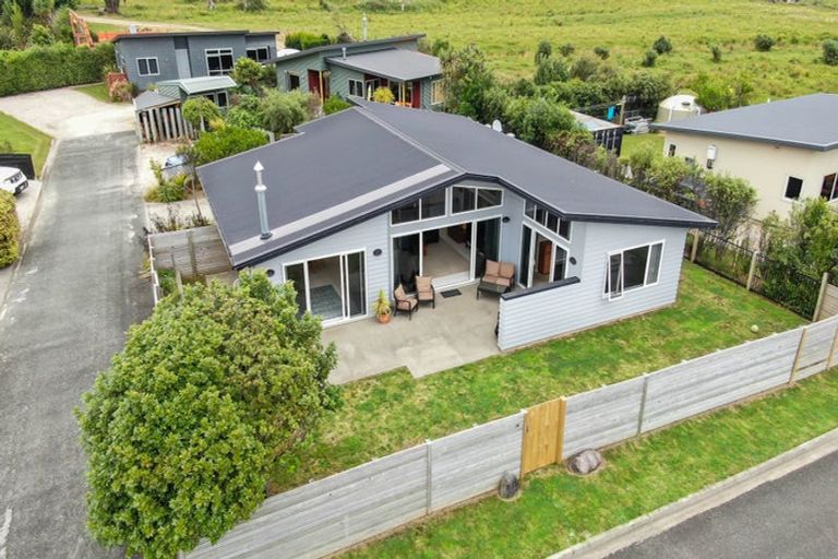 Photo of property in 14 Kohikiko Place, Pohara, Takaka, 7183