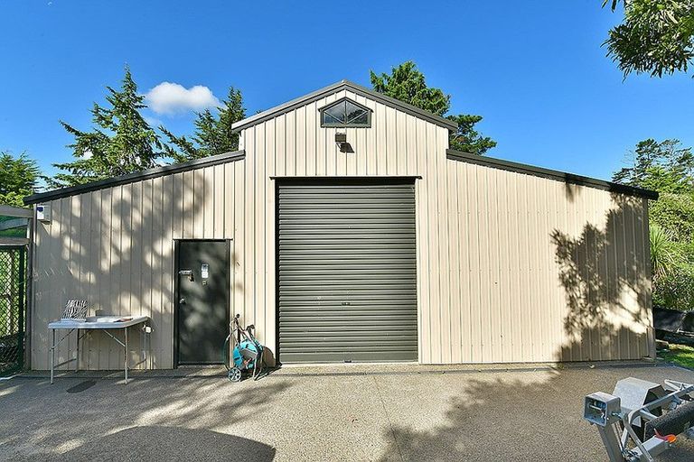 Photo of property in 191 Trigg Road, Kumeu, 0891