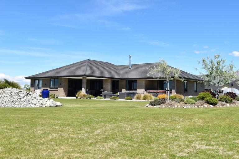 Photo of property in 7 Woodley Avenue, Twizel, 7999