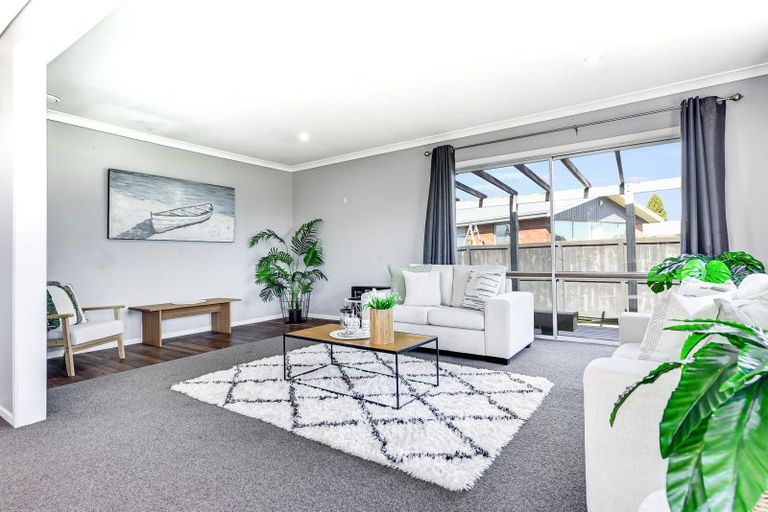 Photo of property in 10 Lugton Street, Nawton, Hamilton, 3200