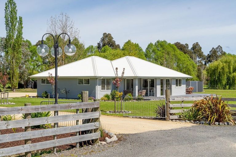 Photo of property in 718d Te Whiti Road, Te Whiti, Masterton, 5884