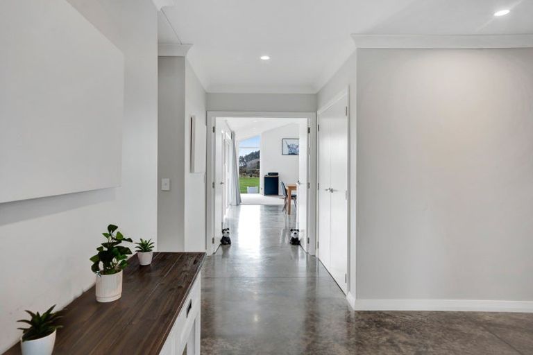 Photo of property in 1199 Egmont Road, Egmont Village, New Plymouth, 4372