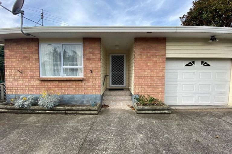 Photo of property in 13a Gollan Road, Mount Wellington, Auckland, 1072