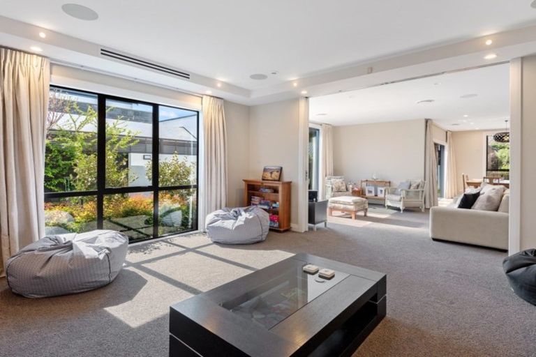 Photo of property in 19 Bluestone Drive, Parklands, Christchurch, 8083