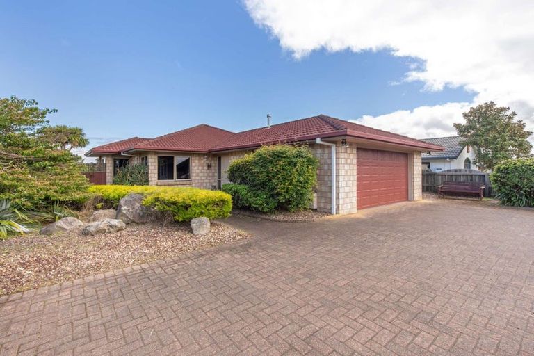 Photo of property in 24 Elmbridge Place, Owhata, Rotorua, 3010