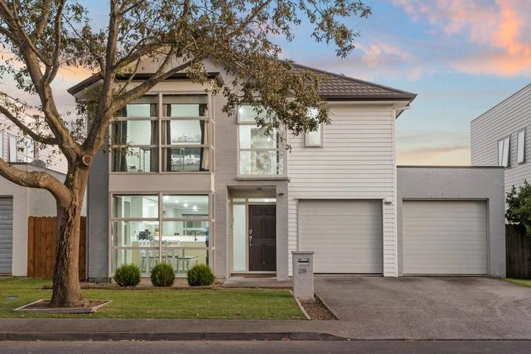 Photo of property in 28 Phar Lap Crescent, Takanini, 2112