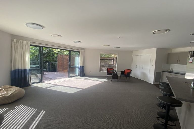 Photo of property in 27 Glentui Place, Waikawa, Picton, 7220