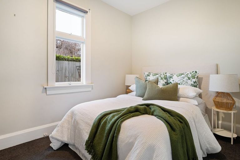 Photo of property in 17 Ensors Road, Opawa, Christchurch, 8023