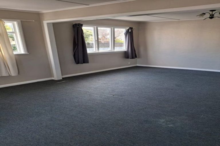 Photo of property in 3/96 Wakefield Street, Alicetown, Lower Hutt, 5010