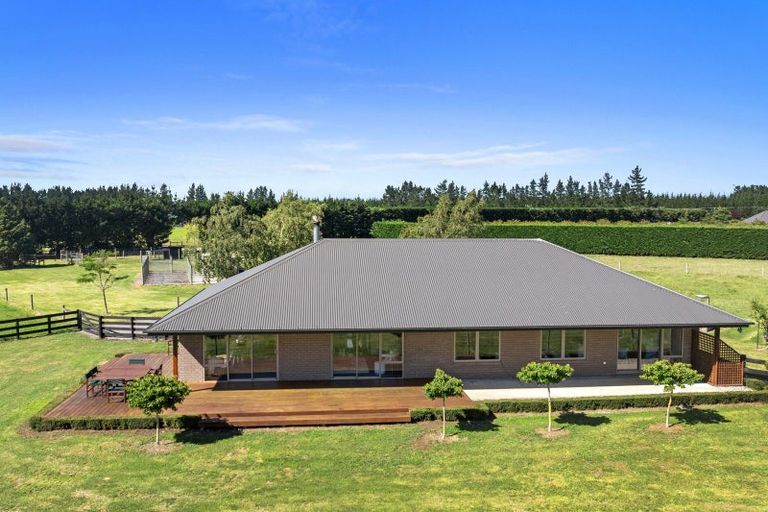 Photo of property in 2840 South Eyre Road, Eyrewell, Rangiora, 7476