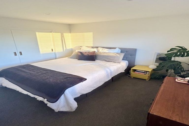 Photo of property in 22 Jabuka Street, Glen Eden, Auckland, 0602