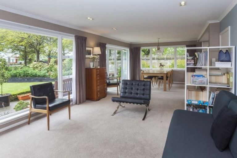 Photo of property in 9 Bullock Place, Ilam, Christchurch, 8041