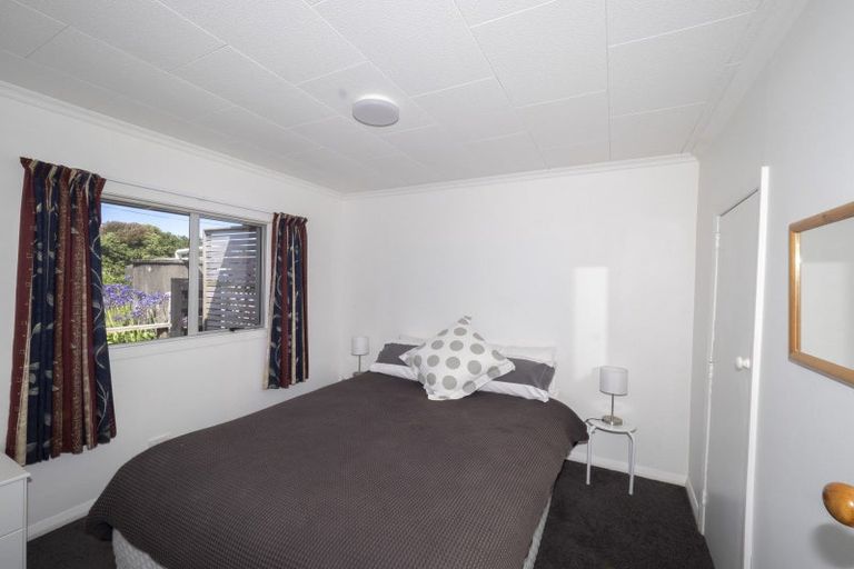 Photo of property in 7 Palm Parade, Riversdale Beach, Masterton, 5872