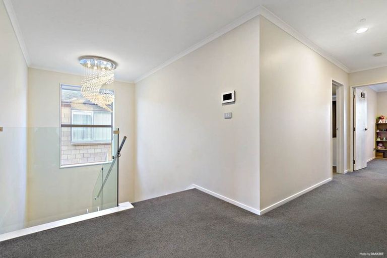 Photo of property in 10 Fong Road, Flat Bush, Auckland, 2019