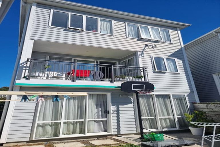 Photo of property in 34 Fernly Rise, Flat Bush, Auckland, 2019