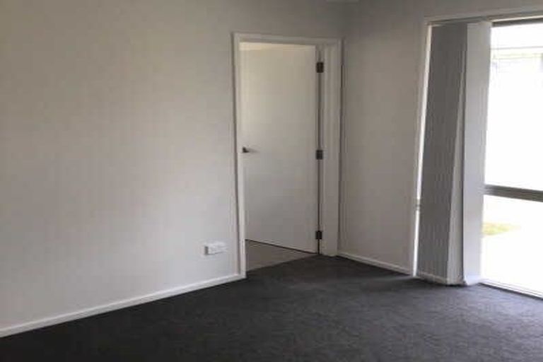 Photo of property in 15 Parton Road, Pukekohe, 2120