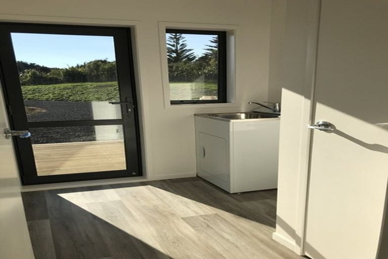 Photo of property in 62 Gervin Road, Wainui, Silverdale, 0992