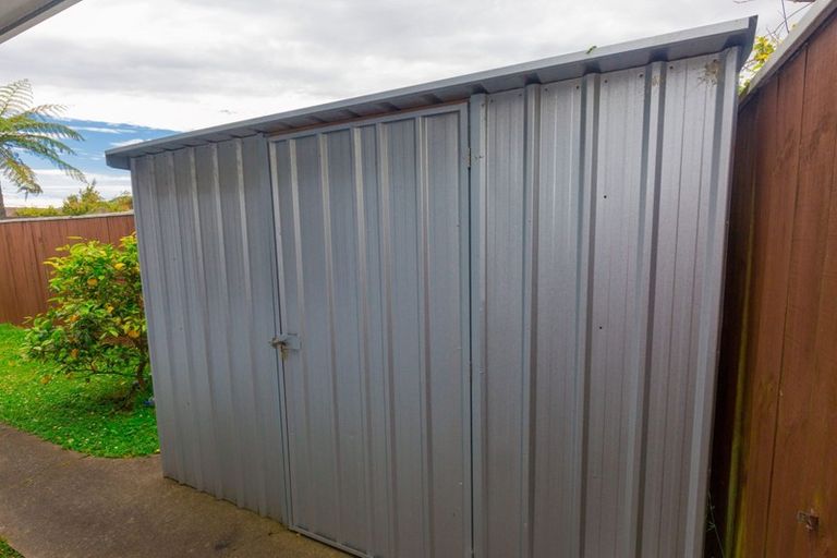 Photo of property in 71a Cambridge Terrace, Waterloo, Lower Hutt, 5011