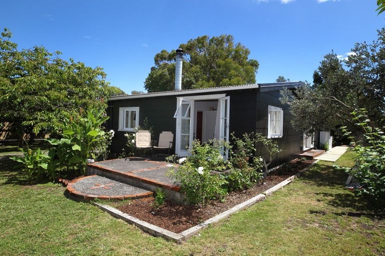Photo of property in 11-13 Kuku Street, Te Awanga, 4102