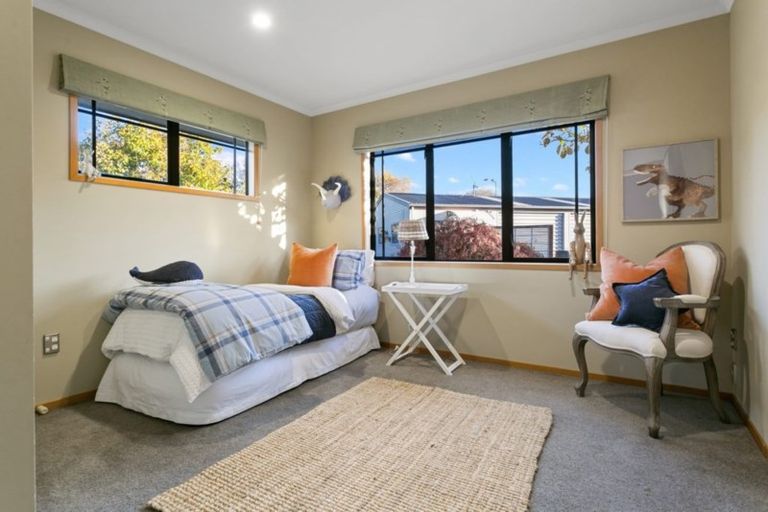 Photo of property in 12 Rowling Place, Leamington, Cambridge, 3432