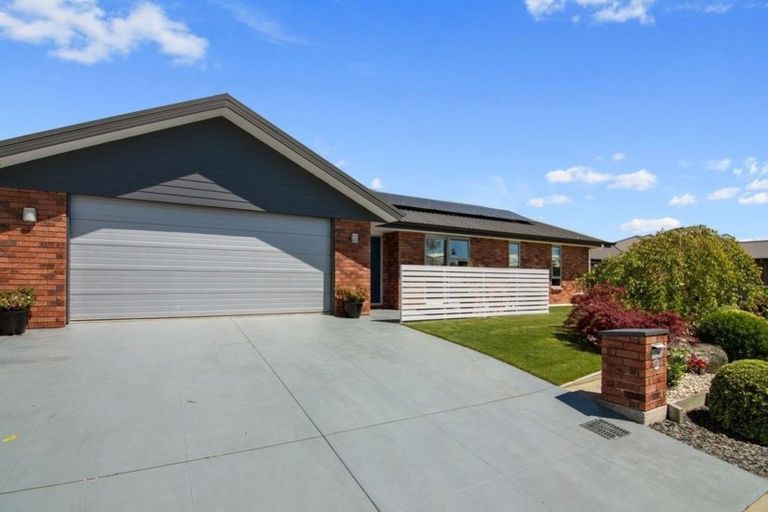 Photo of property in 28 Hammill Grove, Stoke, Nelson, 7011