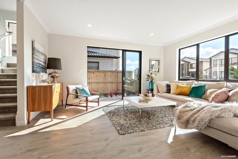 Photo of property in 8 Bomber Lane, Whenuapai, Auckland, 0618