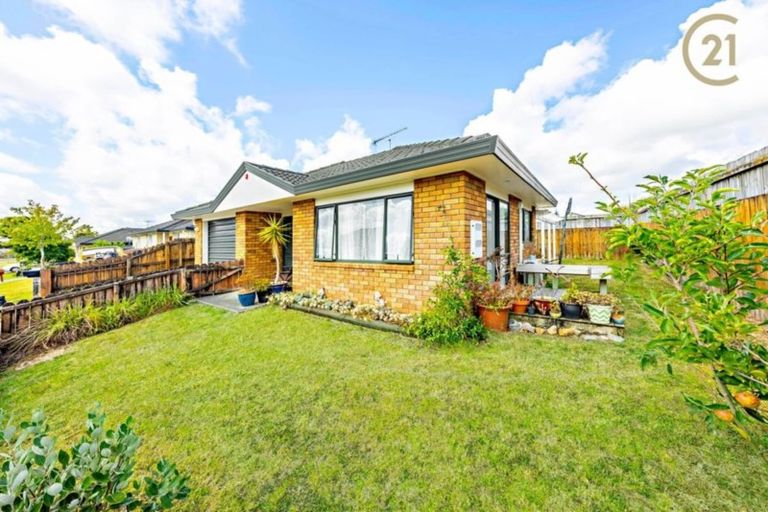 Photo of property in 14 Margarita Rise, Pukekohe, 2120