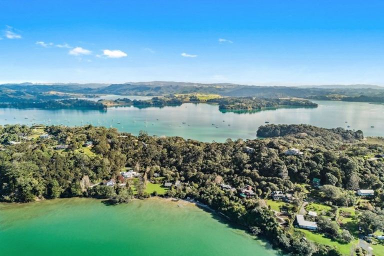 Photo of property in 74 Ridge Road, Mahurangi East, Warkworth, 0982