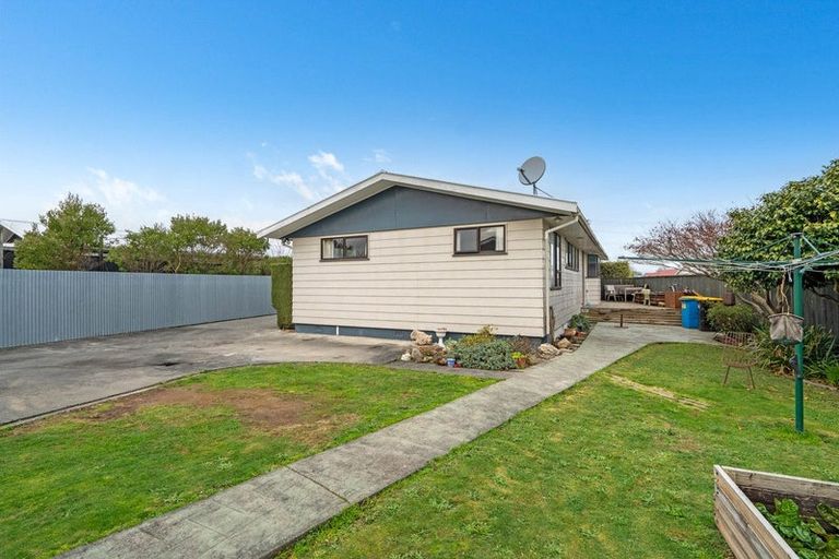 Photo of property in 20 Augustus Street, Carterton, 5713