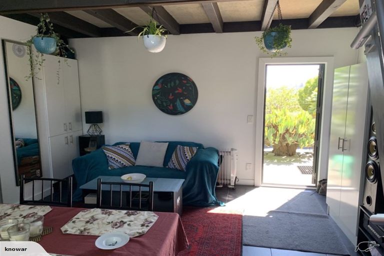 Photo of property in 24 Bridle Path Road, Heathcote Valley, Christchurch, 8022