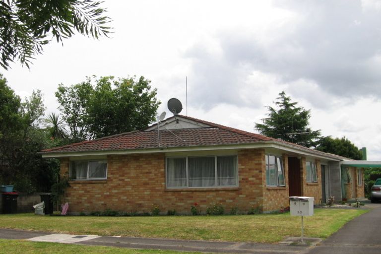 Photo of property in 25a Lidcombe Place, Avondale, Auckland, 1026