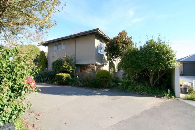 Photo of property in 50 Banks Avenue, Dallington, Christchurch, 8061
