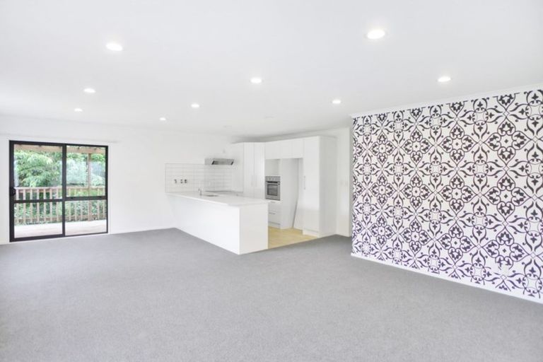 Photo of property in 19b Tait Street, Avondale, Auckland, 1026