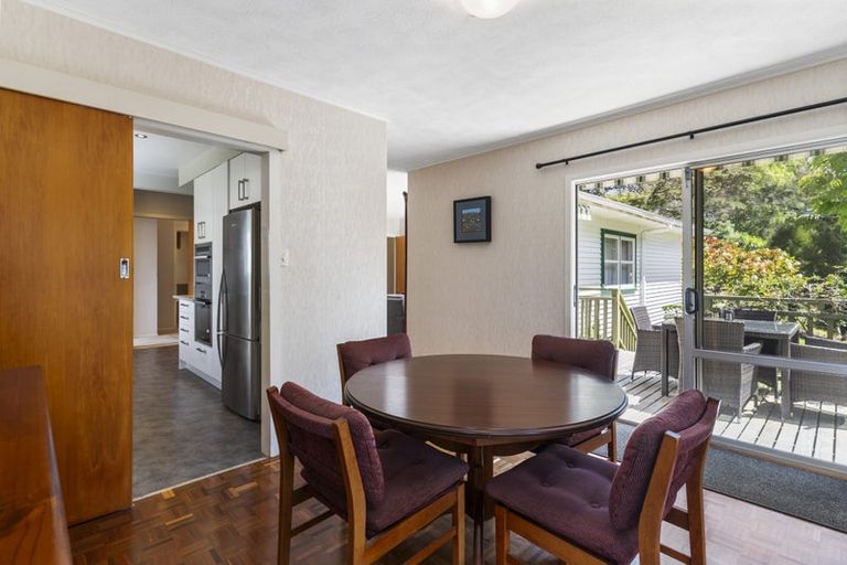 Photo of property in 14 Weldene Avenue, Glenfield, Auckland, 0629