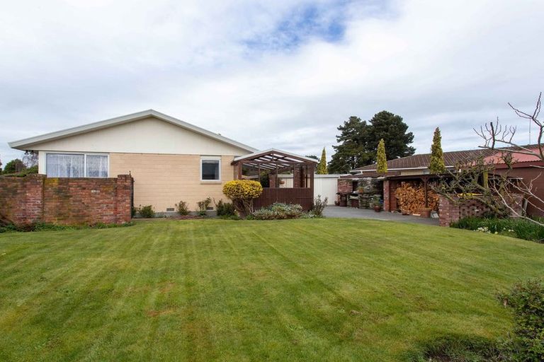 Photo of property in 107 Hay Street, Bromley, Christchurch, 8062