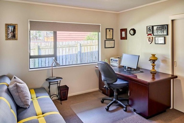 Photo of property in 26 Musket Lane, Whitby, Porirua, 5024