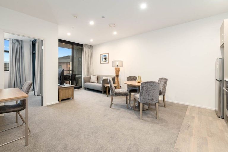 Photo of property in Wyndham Gardens Apartments, 309/30 Red Oaks Drive, Frankton, Queenstown, 9300