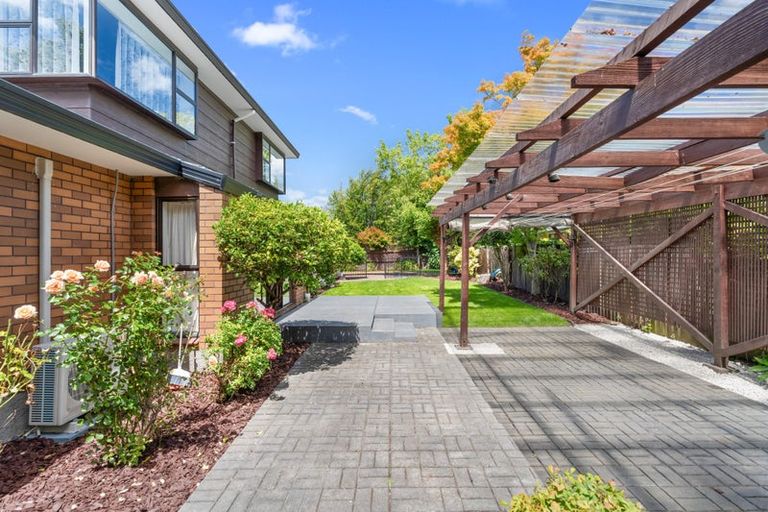 Photo of property in 48 Corfe Street, Ilam, Christchurch, 8041