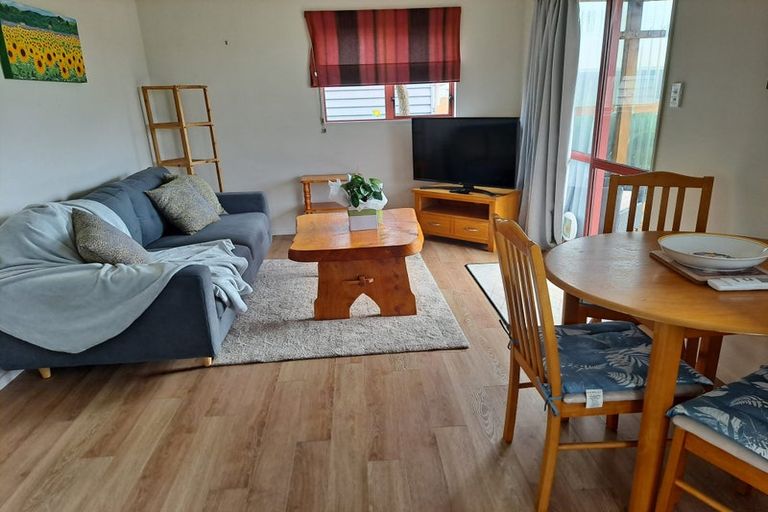 Photo of property in 3 O'connell Road, Bay View, Napier, 4104