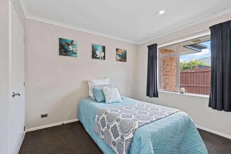 Photo of property in 19 Stationmasters Way, Prebbleton, 7604