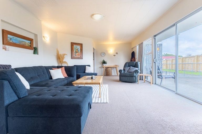Photo of property in 53 Toru Road, Paraparaumu Beach, Paraparaumu, 5032