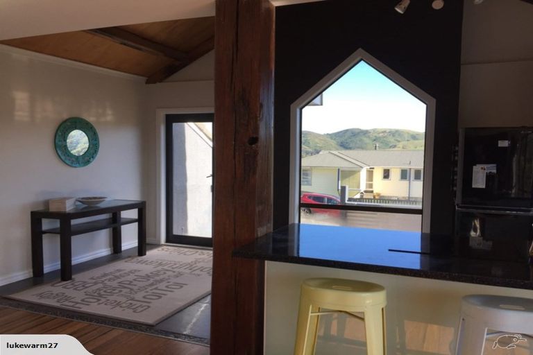 Photo of property in 4 Outram Grove, Kelson, Lower Hutt, 5010