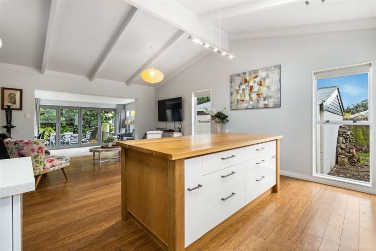 Photo of property in 31 Sumnervale Drive, Sumner, Christchurch, 8081