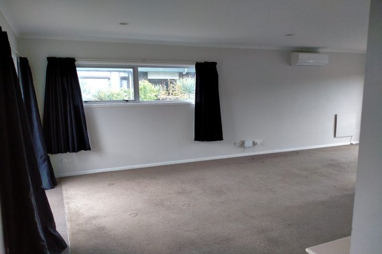 Photo of property in 1/21 Elizabeth Street, Orewa, 0931
