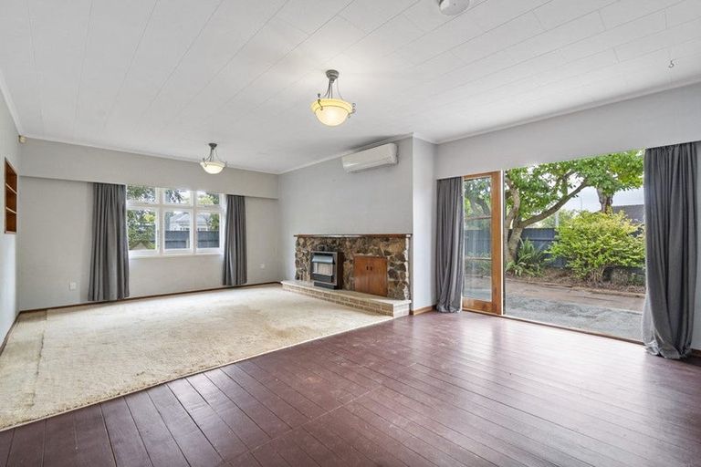 Photo of property in 156 Ferguson Street, West End, Palmerston North, 4412