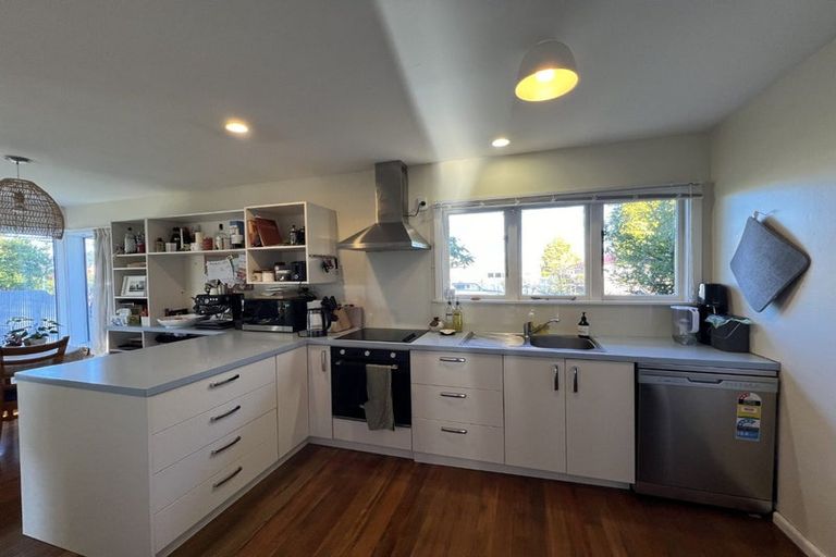 Photo of property in 27 Bethel Crescent, Bishopdale, Christchurch, 8053