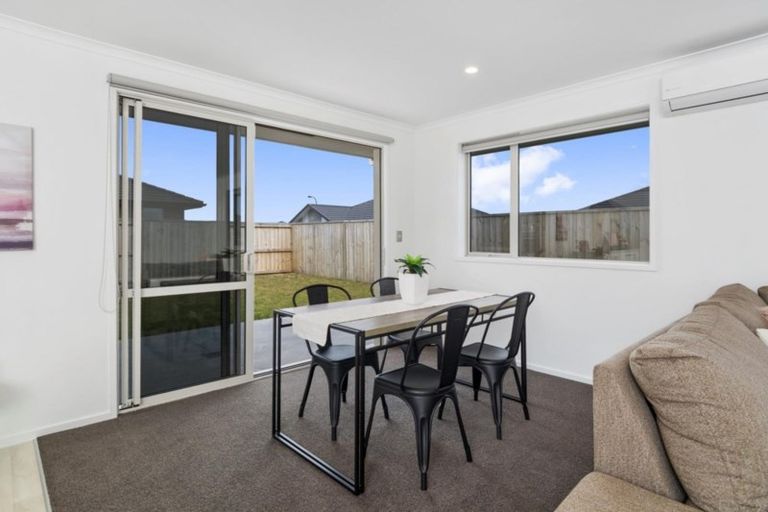 Photo of property in 29 Livingstone Drive, Papamoa Beach, Papamoa, 3118