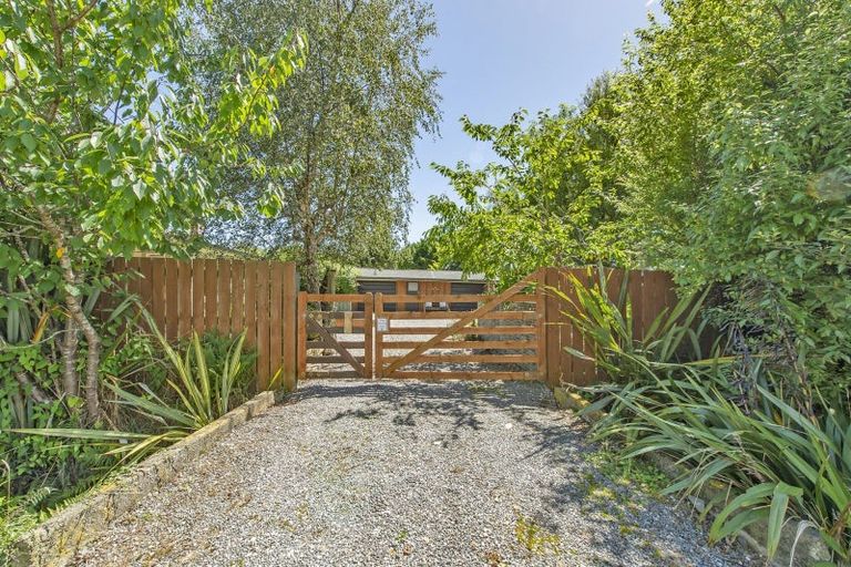 Photo of property in 16 Bay Road, Oxford, 7430