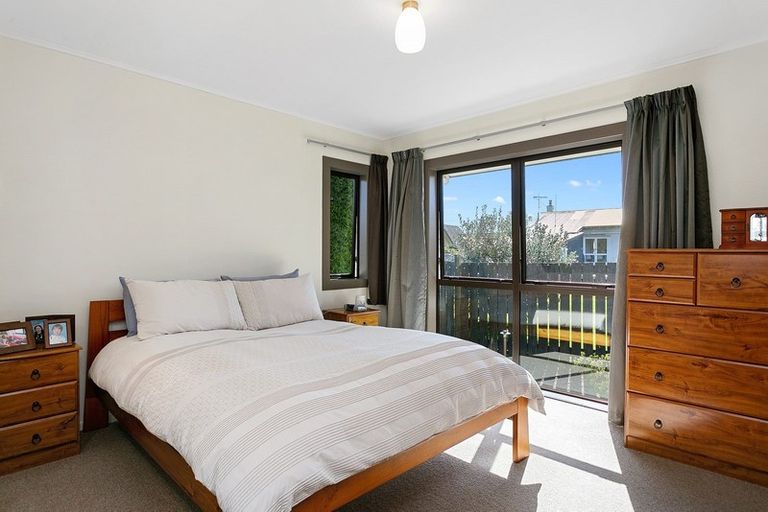 Photo of property in 69b Williams Street, Cambridge, 3434