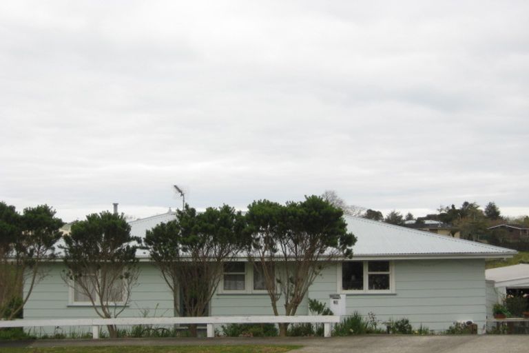 Photo of property in 88 Wrantage Street, Westown, New Plymouth, 4310